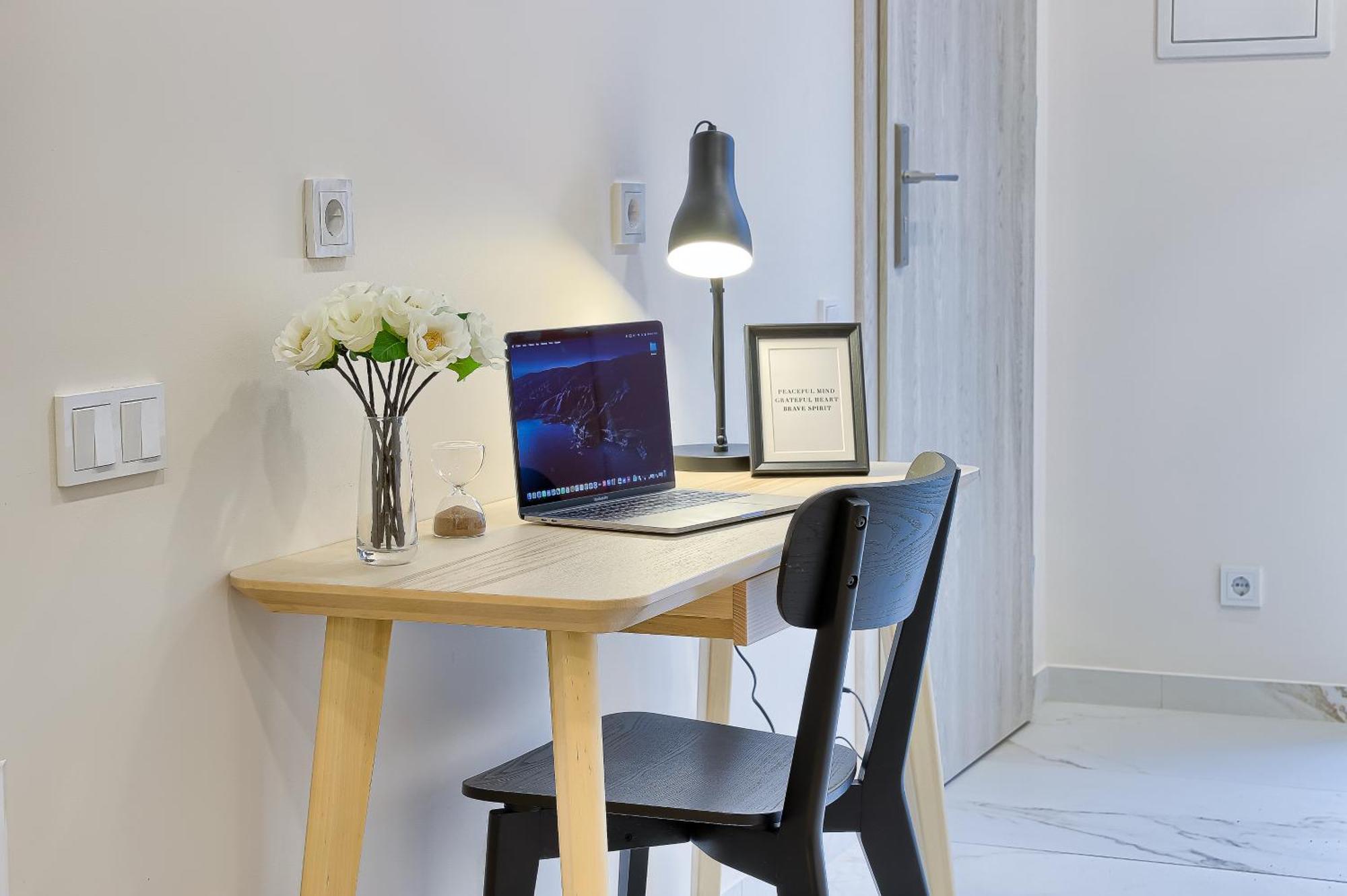 Business-Class Apartments 1 X Free Parking X Self Check In 24X7 Wilna Exterior foto